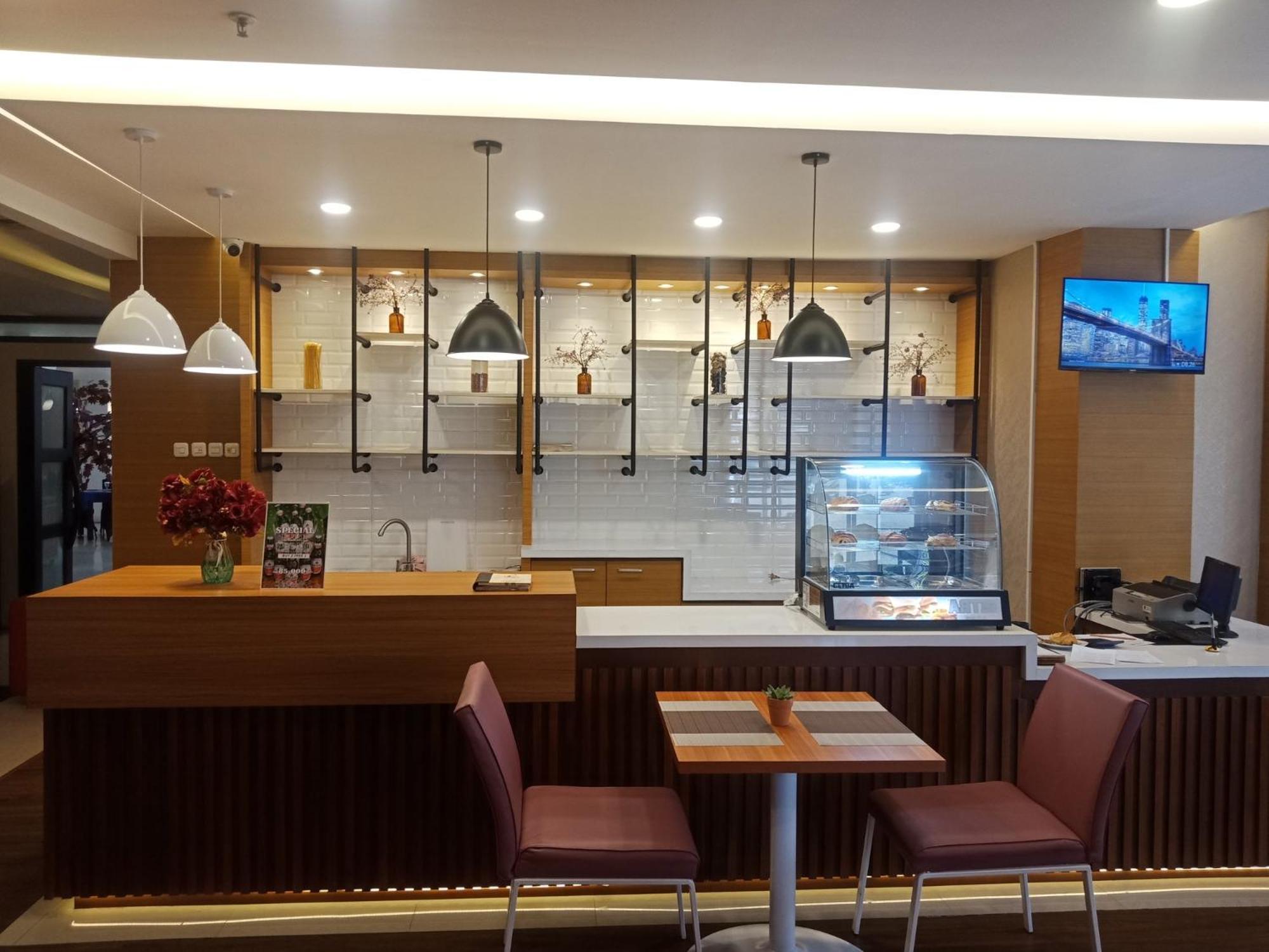 Manise Hotel Ambon Exterior foto